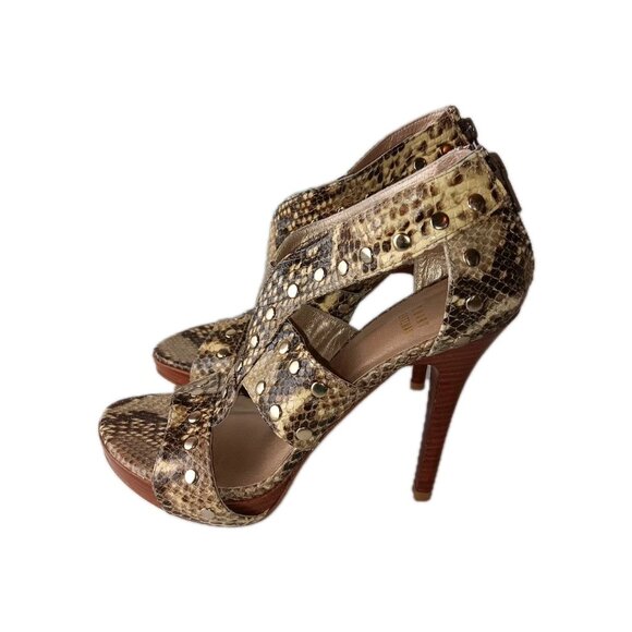 Stuart Weitzman Women's Airforce Roccia Serpent Snake Leather Designer Pumps 6 - Picture 4 of 13